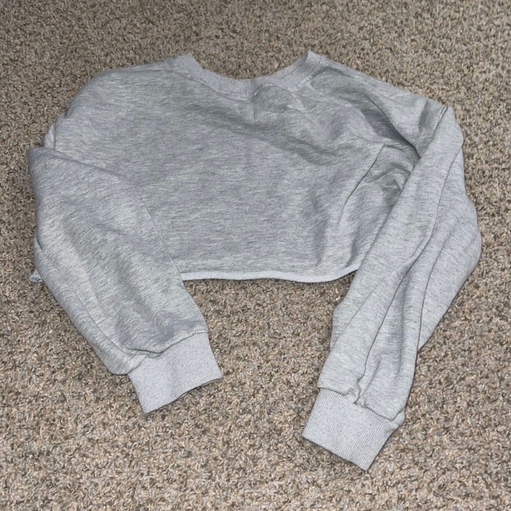 Cropped sweatshirt